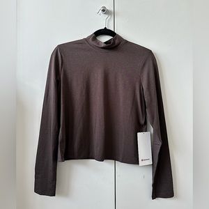 lululemon athletica women’s classic-fit cotton-blend mock neck long sleeve shirt